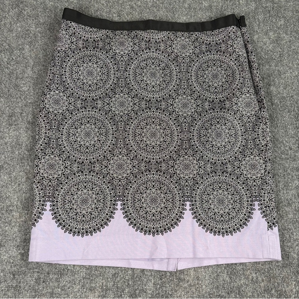 The Limited Pencil‎ Skirt 12 Black White Mandala Contrast Hem Boho Office Artsy